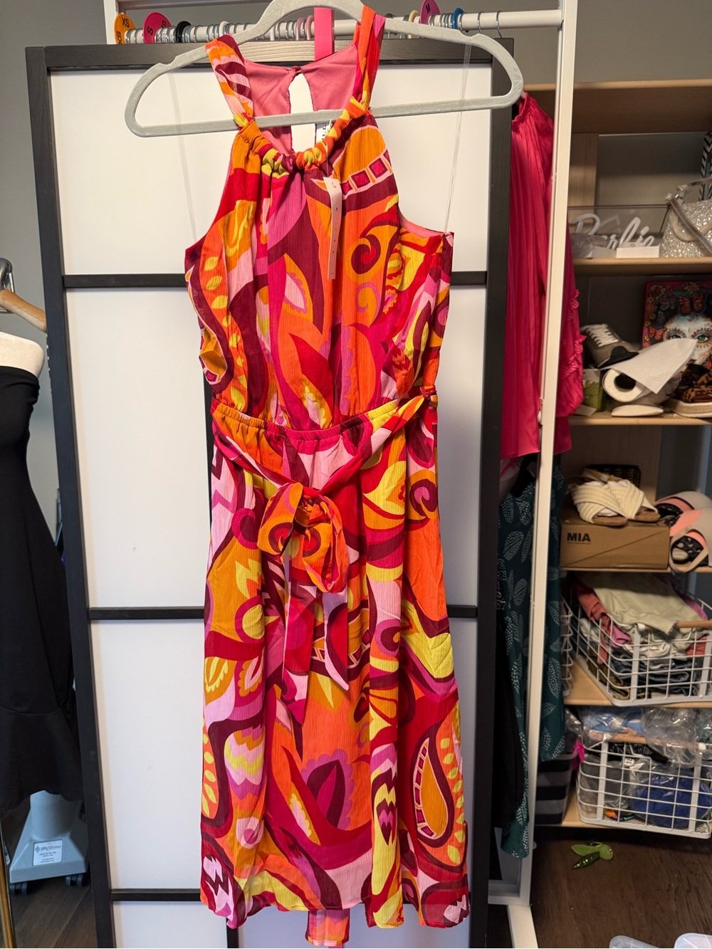 Gilli Stitch Fix Tropical Midi Dress | NWT | Size Medium |